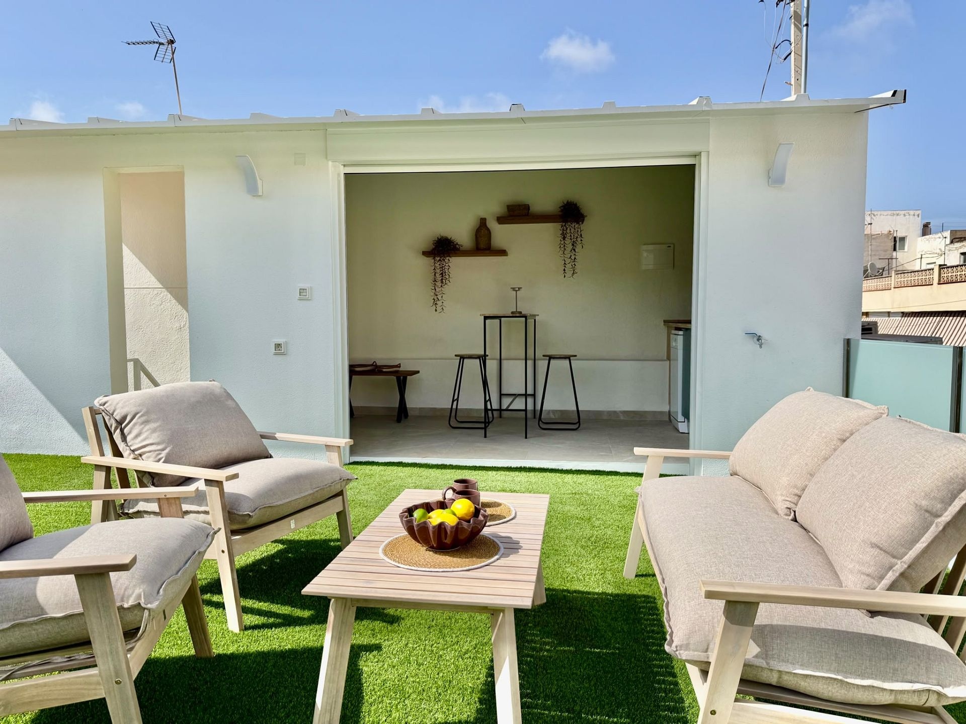 Fully renovated townhouse, completed in 2026, with a side view of the Mar Menor, in Lo Pagán, only 100 metres from the Villananitos beach