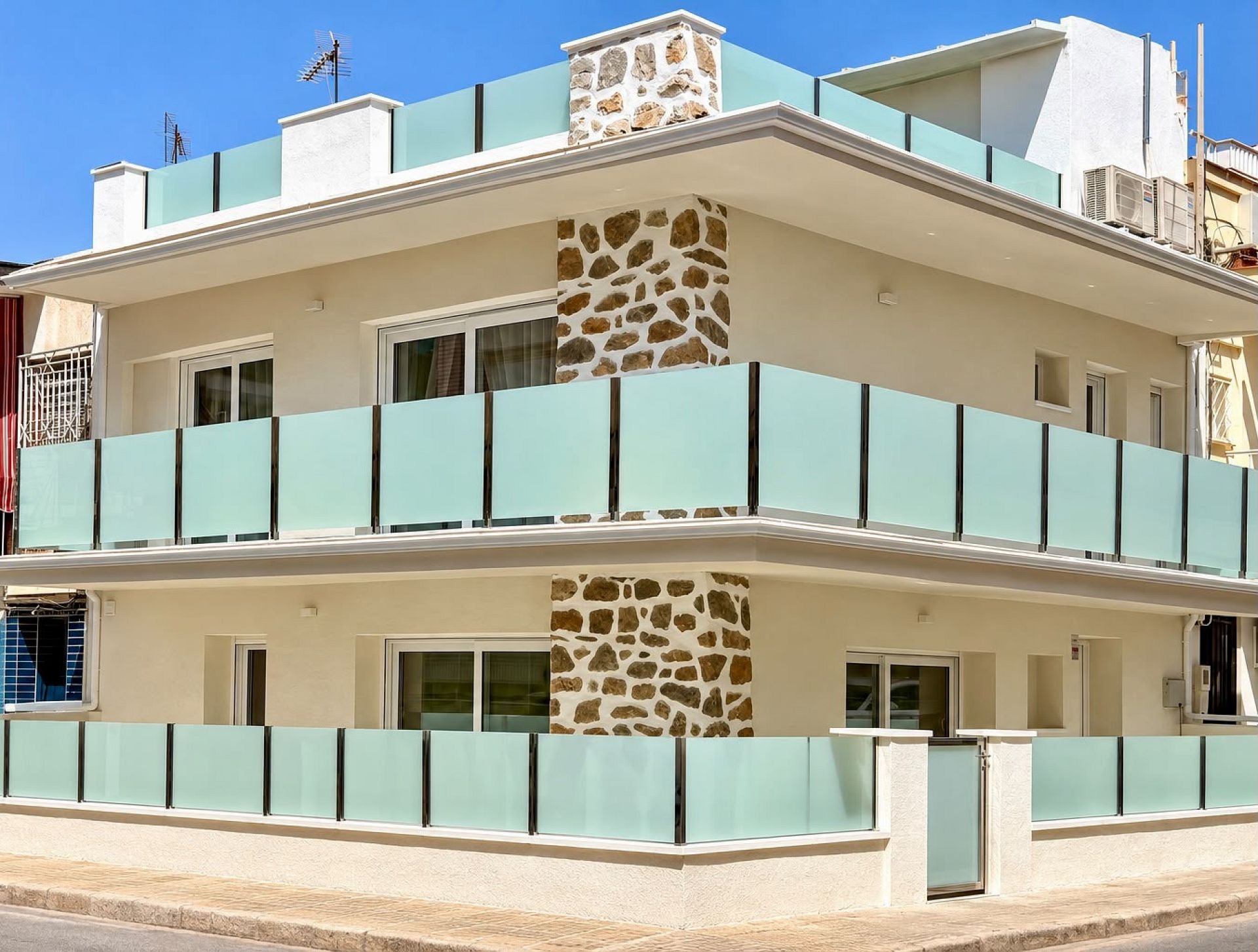 Master bedroom in terraced for sale in San Pedro del Pinatar
