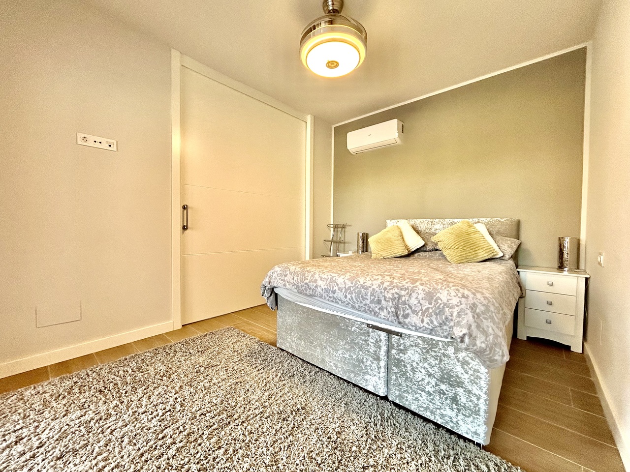 Bathroom in apartment for sale in Villamartin