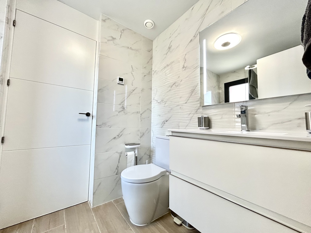 Bathroom in apartment for sale in Villamartin
