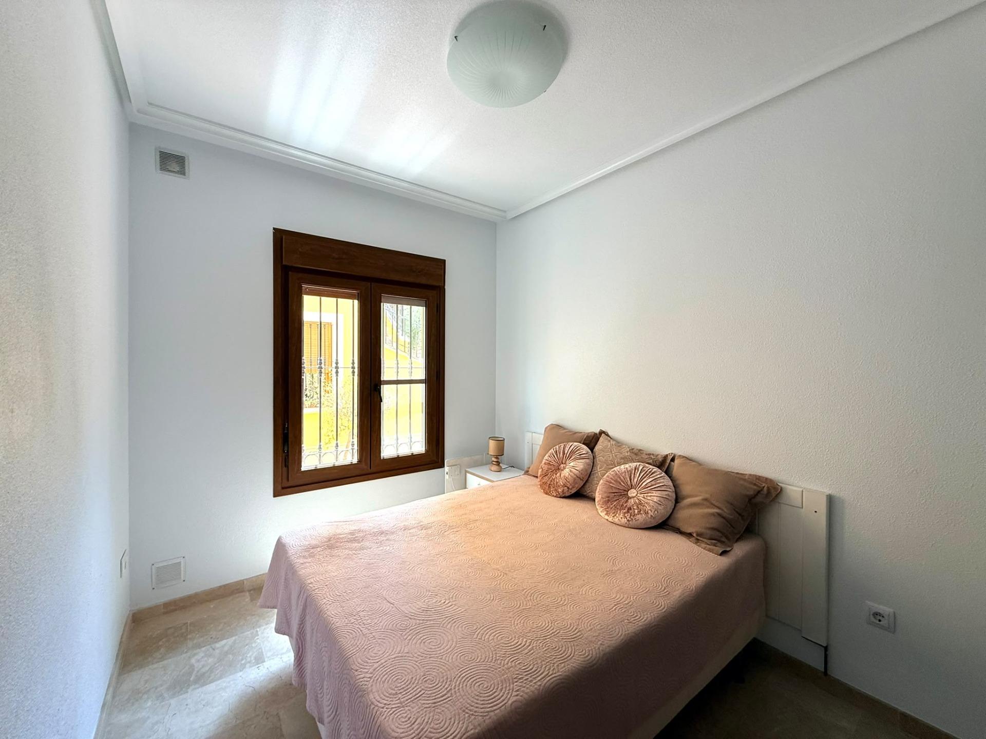 Kitchen in bungalow for sale in Orihuela Costa