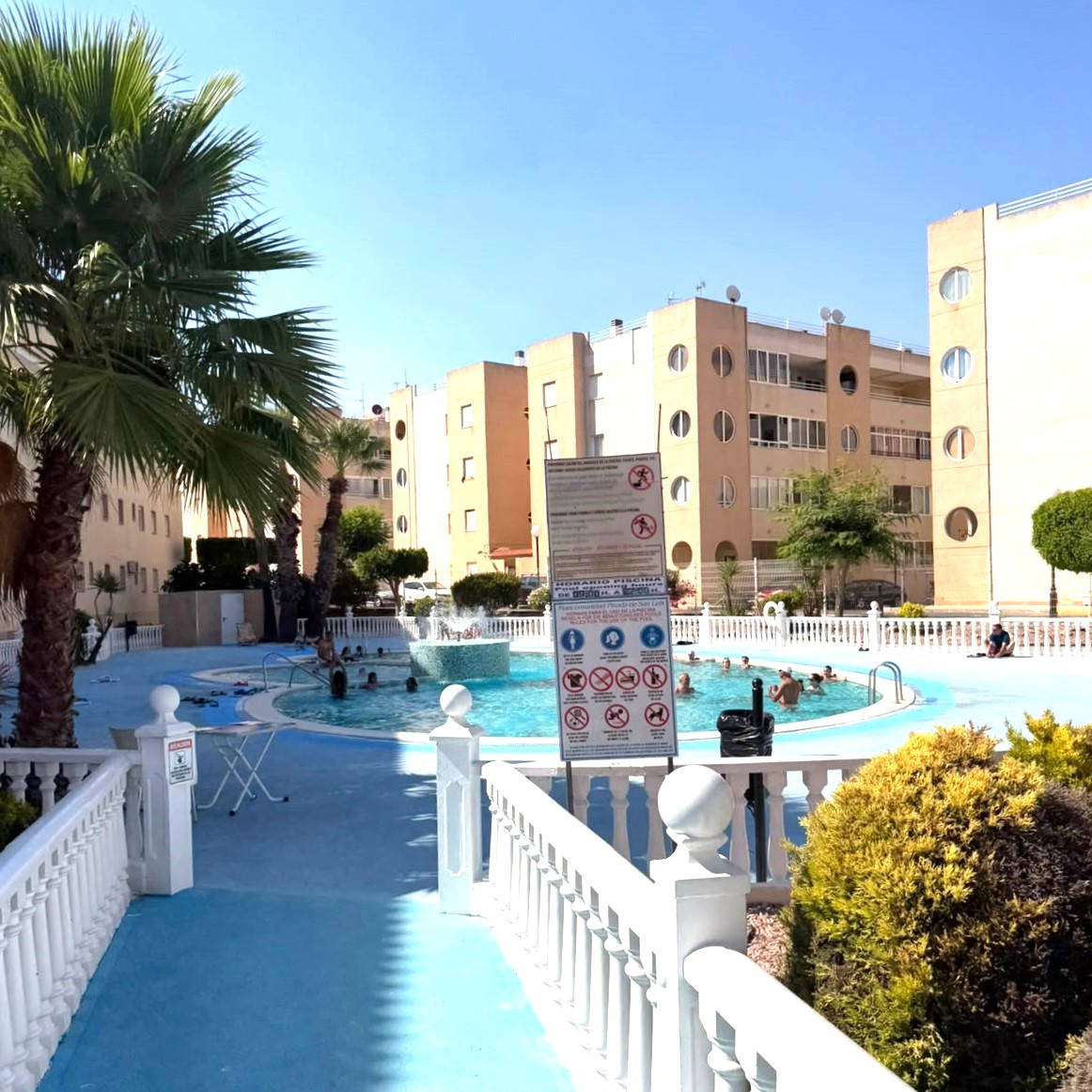 Exterior view in terraced for sale in Torrevieja