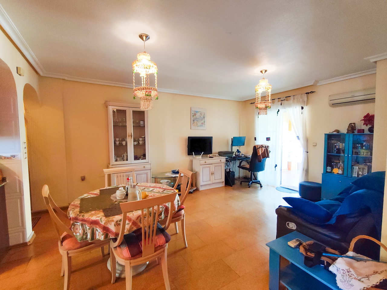 Dining area in apartment for sale in Cabo Roig