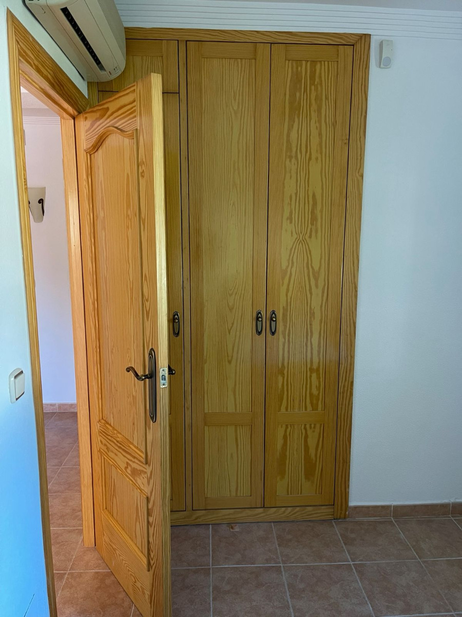 Kitchen in villa for sale in Orihuela Costa