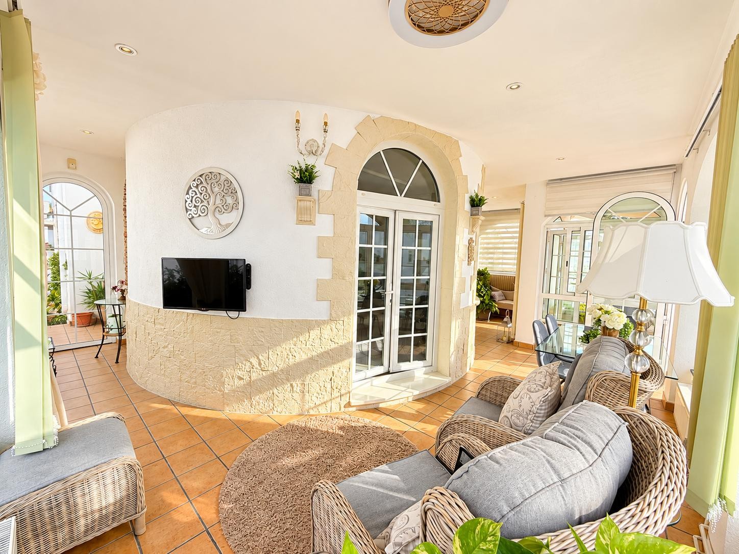 Exterior view in villa for sale in Orihuela Costa