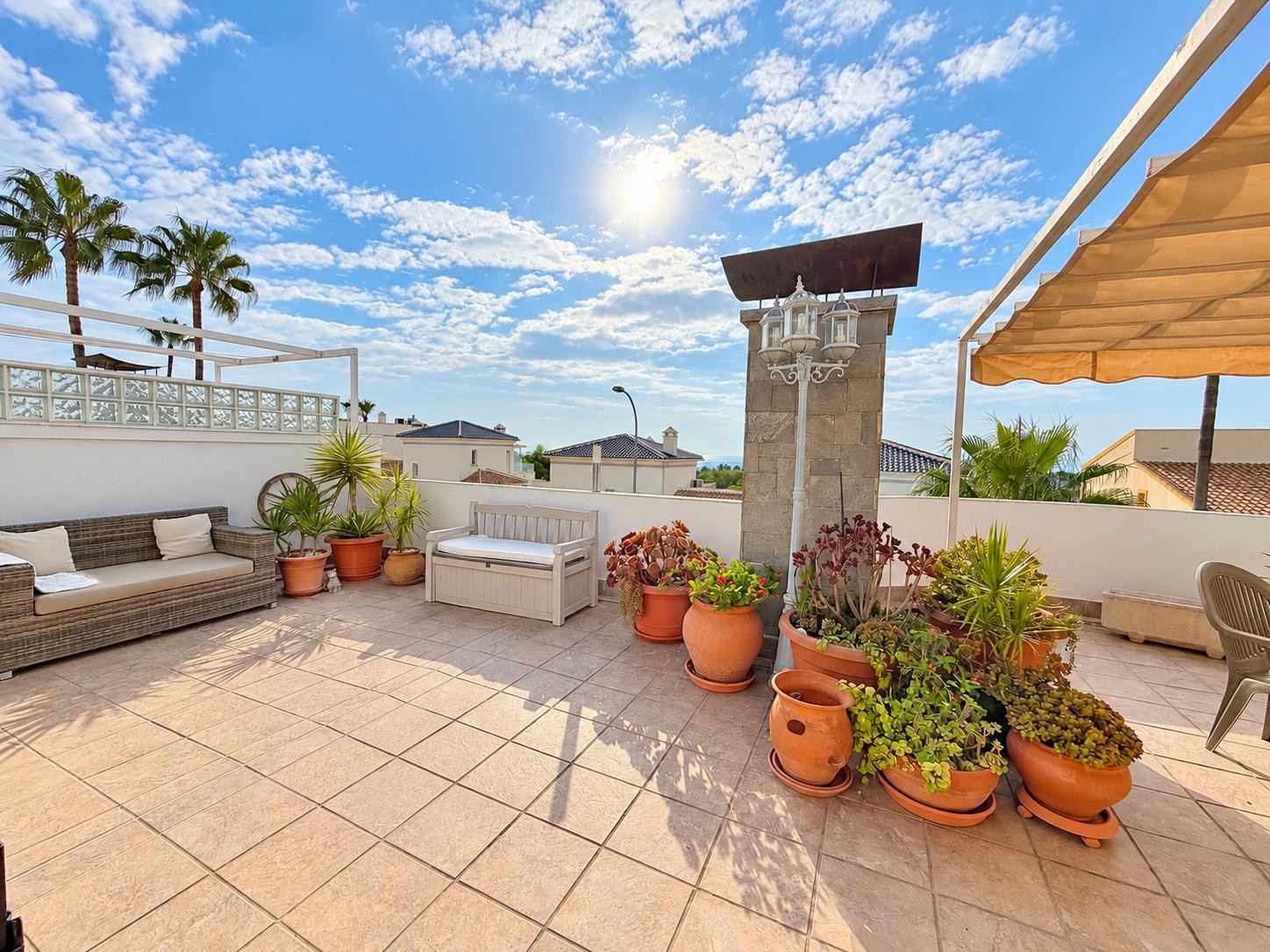 Kitchen in villa for sale in Orihuela Costa