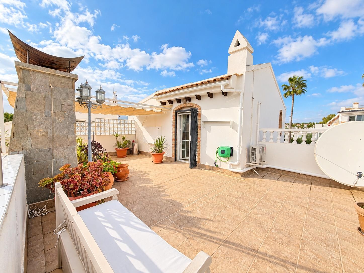 Terrace in villa for sale in Orihuela Costa