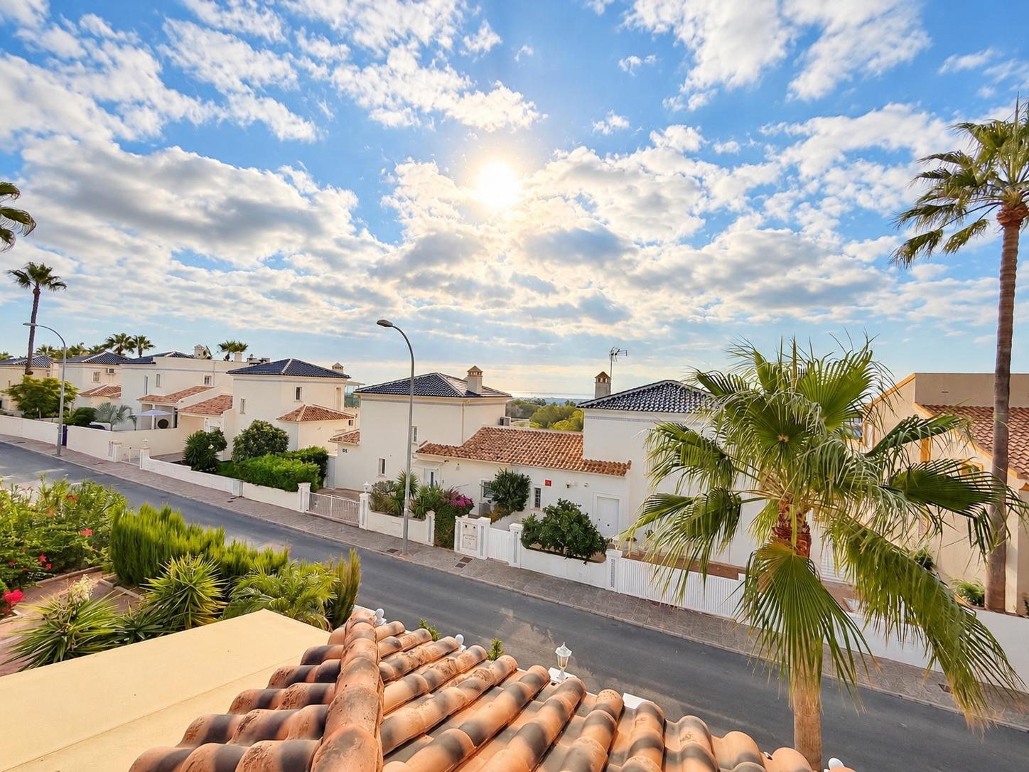 Garden in villa for sale in Orihuela Costa