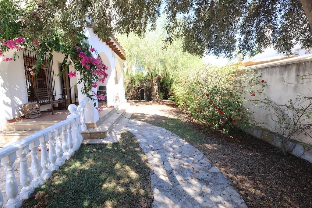 Bathroom in villa for sale in Orihuela Costa