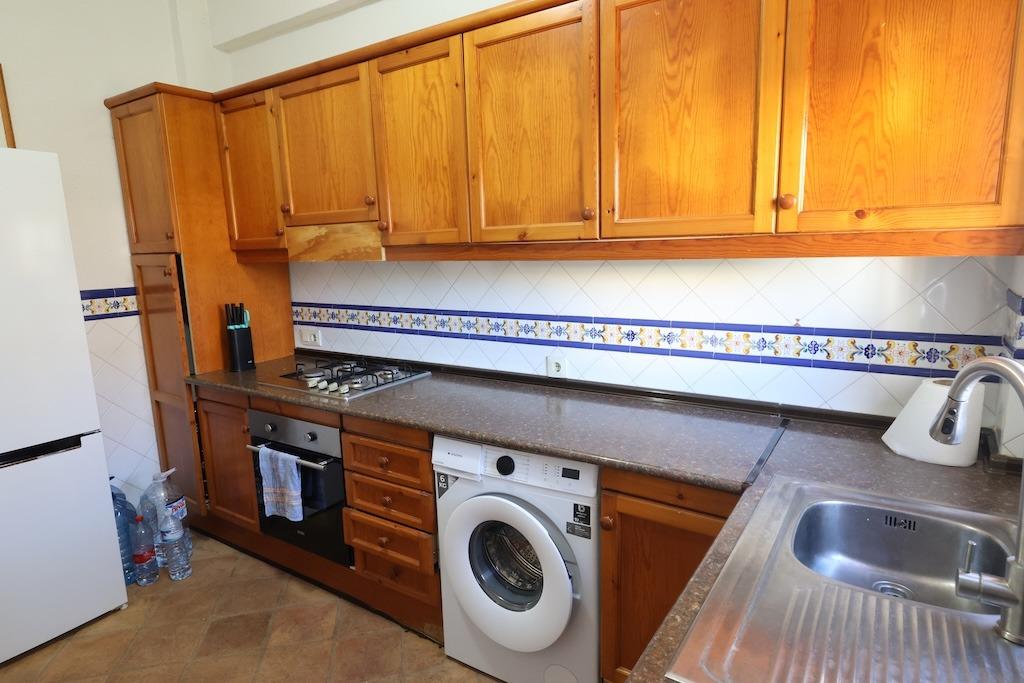 Bedrooms: 4, Bathrooms: 2, Villa in Orihuela Costa, Alicante, Spain
