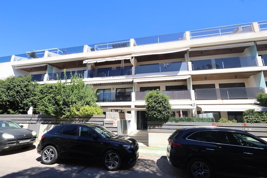 Living room in apartment for sale in Orihuela Costa