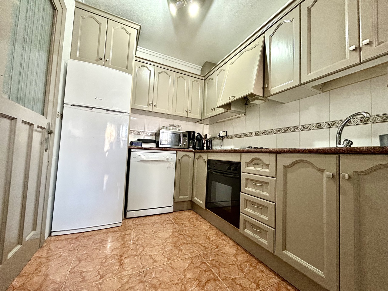 Dining area in terraced for sale in Playa Flamenca