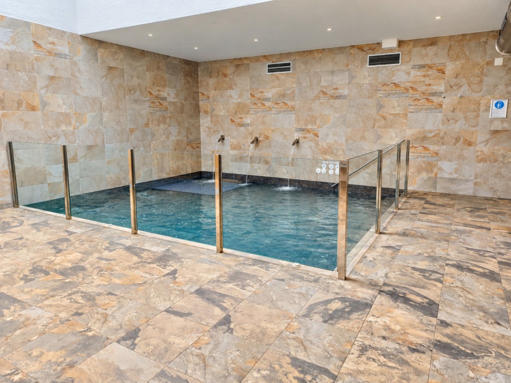 Pool area in penthouse for sale in El Raso