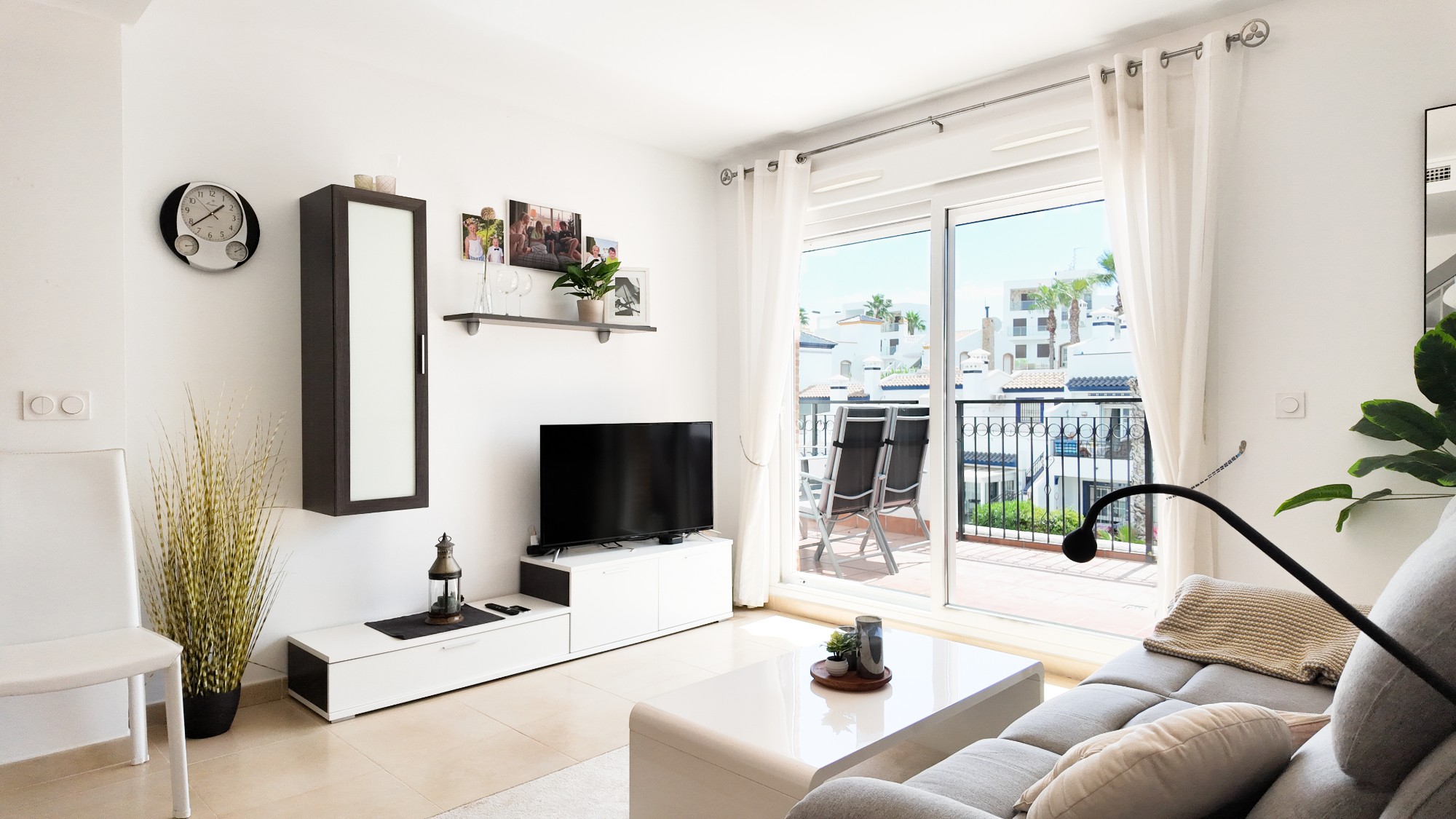 Terrace in apartment for sale in Orihuela Costa