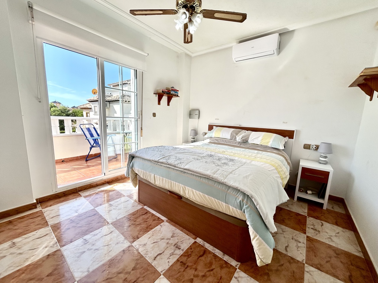 Living room in terraced for sale in Cabo Roig
