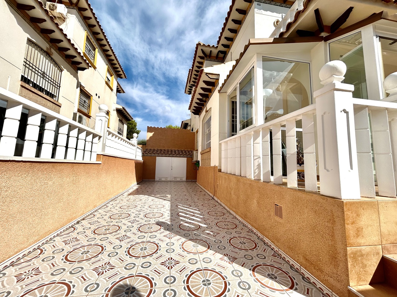 Bedroom in terraced for sale in Cabo Roig