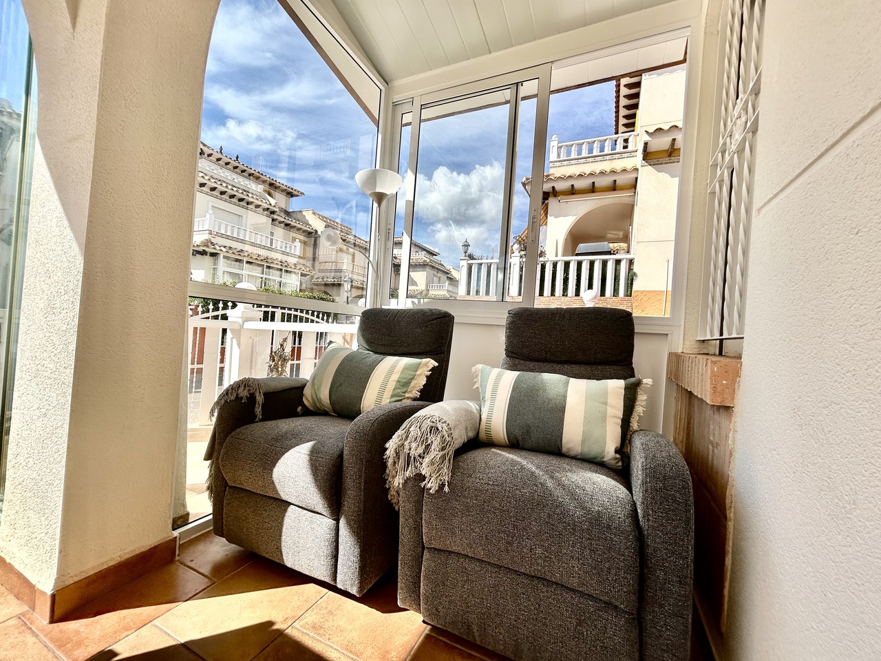 Living room in terraced for sale in Cabo Roig