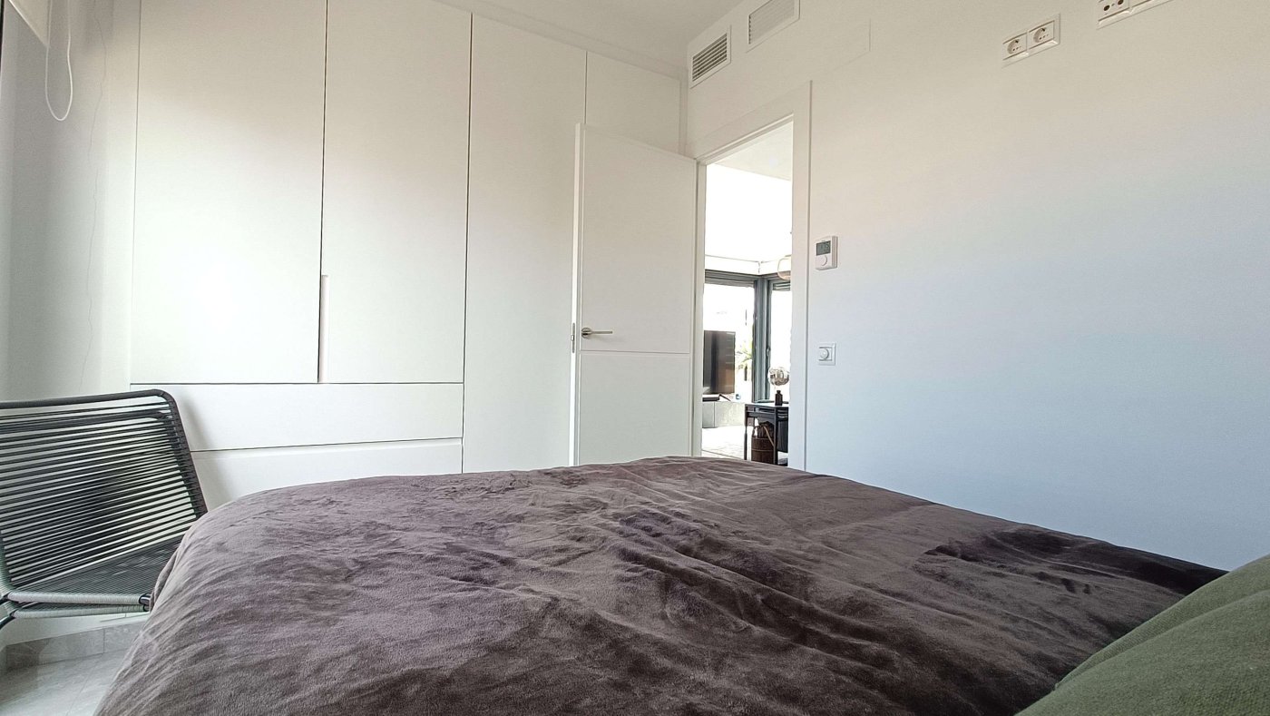 Terrace in villa for sale in Algorfa