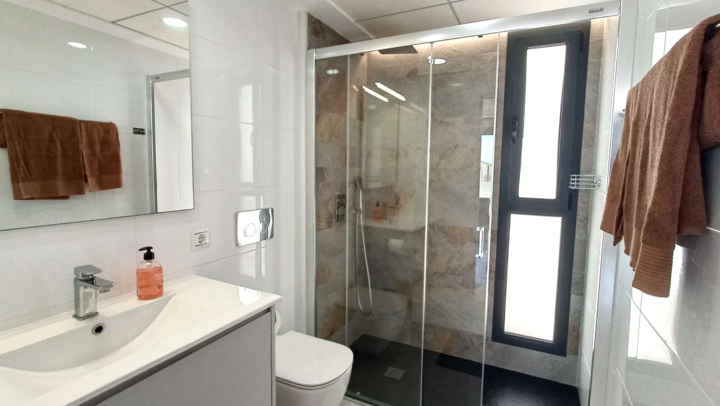 Pool area in villa for sale in Algorfa