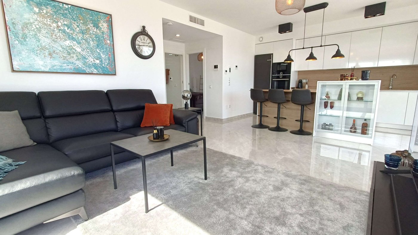 Terrace in villa for sale in Algorfa