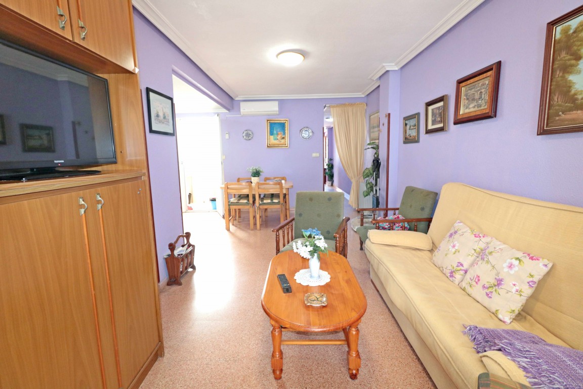 Kitchen in apartment for sale in Playa Del Acequion