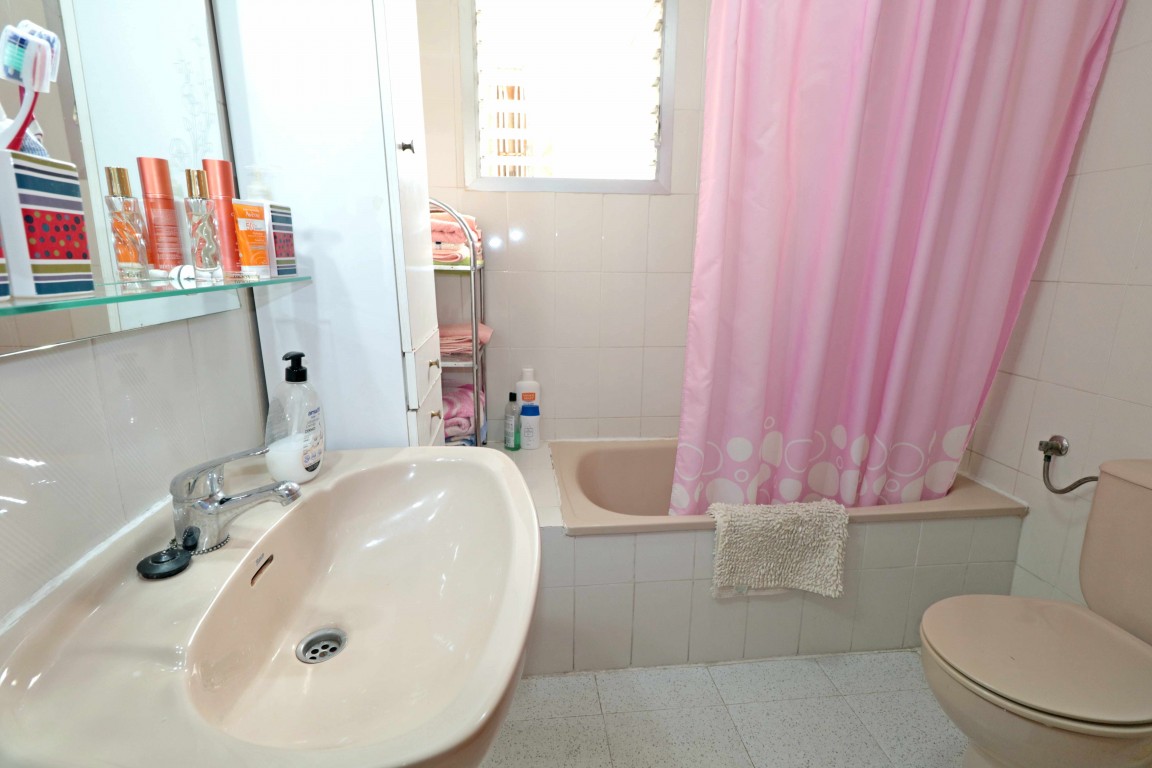 Garden in apartment for sale in Playa Del Acequion