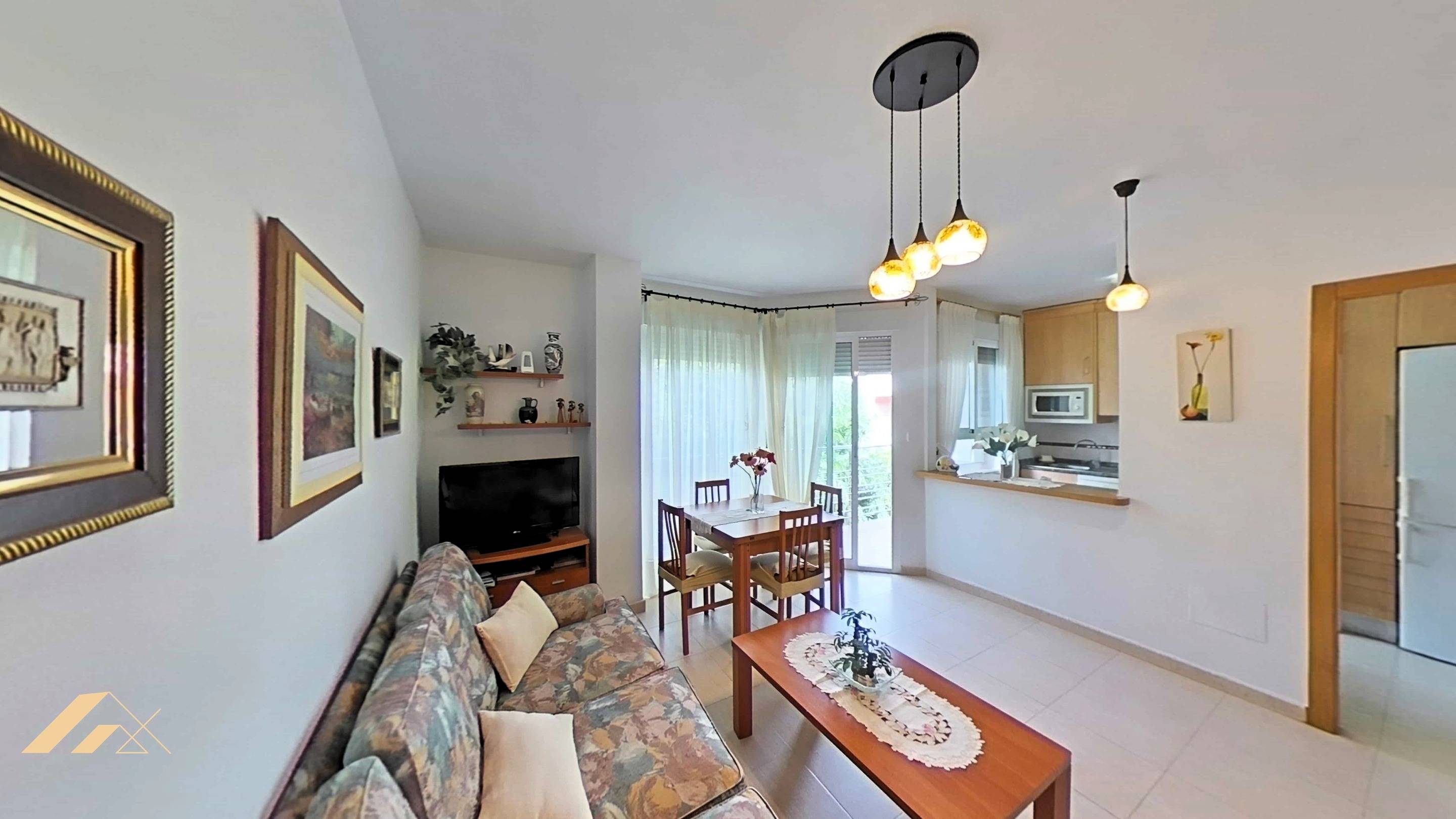 Master bedroom in apartment for sale in Lo Pagan