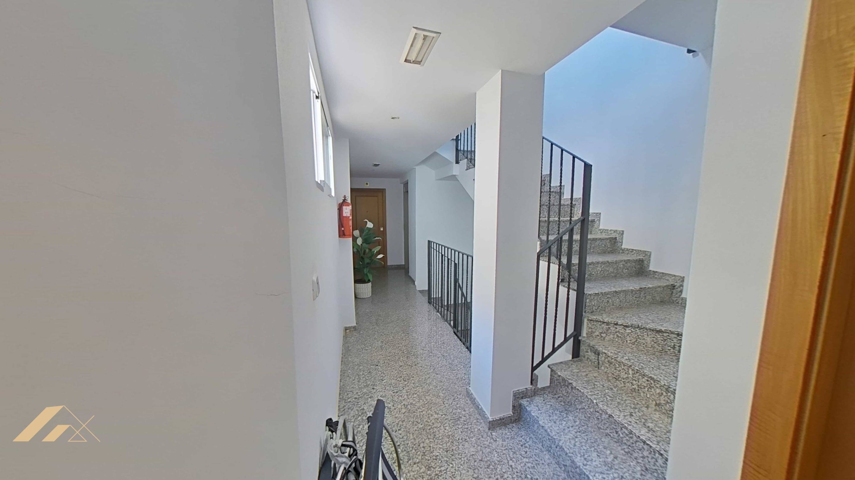 Master bedroom in apartment for sale in Lo Pagan
