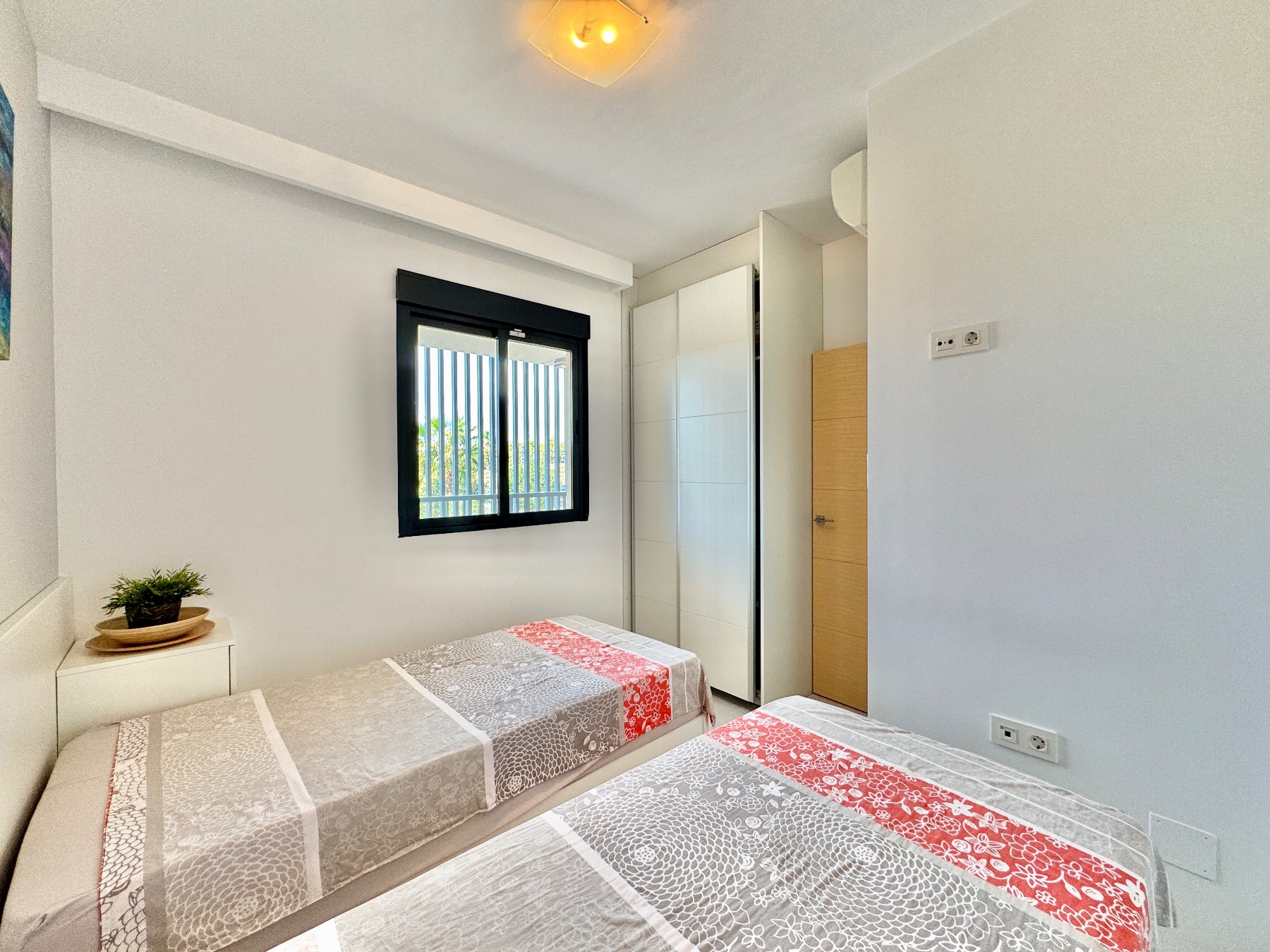 Living room in apartment for sale in Orihuela
