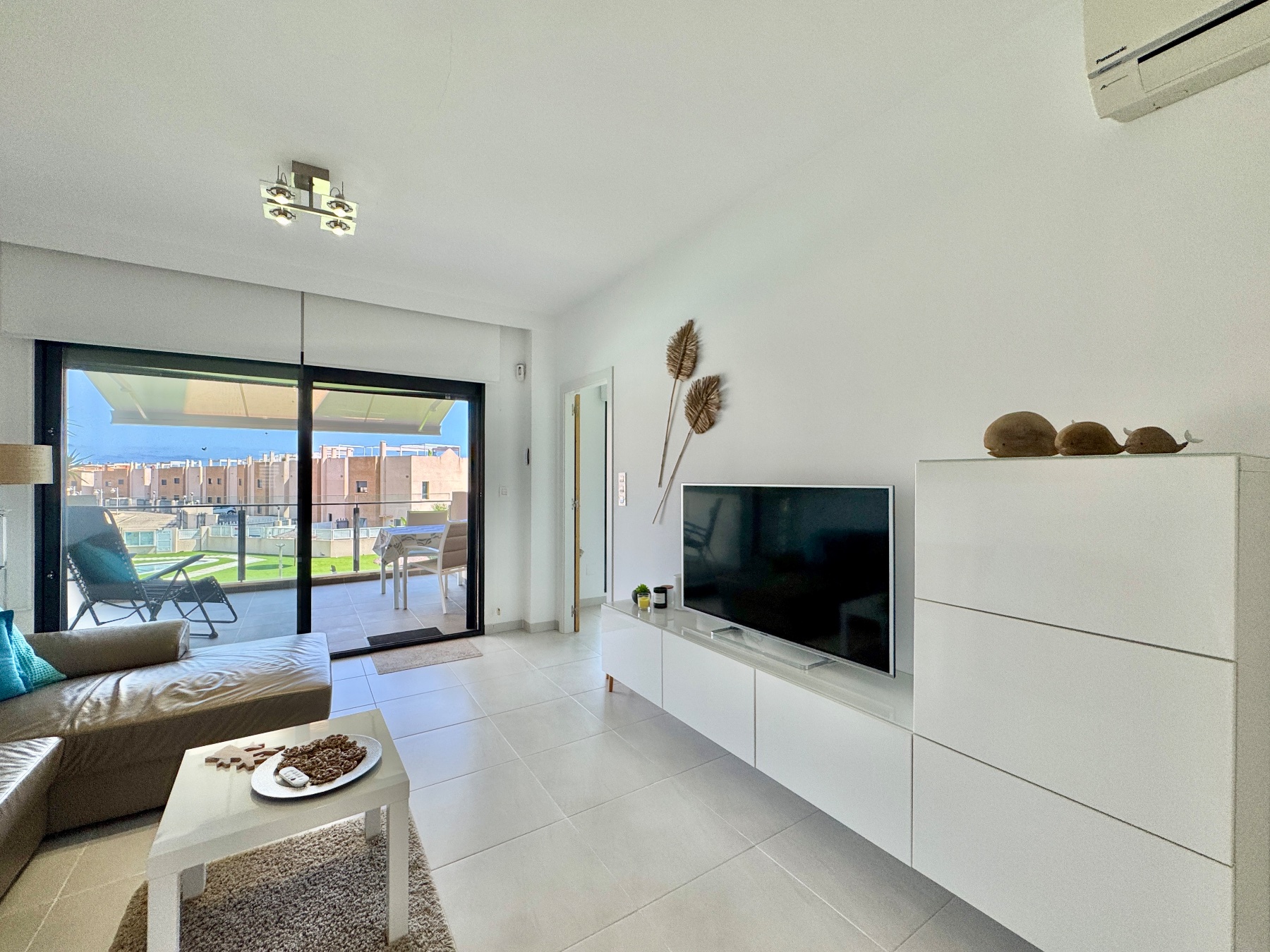 Dining area in apartment for sale in Orihuela