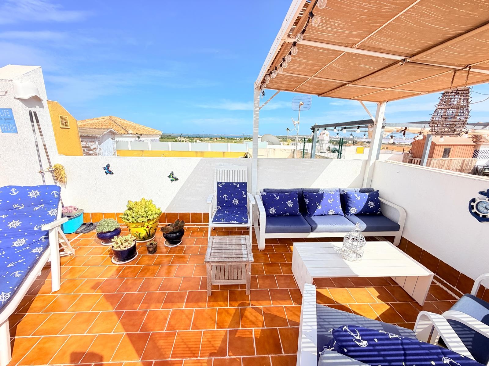 Kitchen in apartment for sale in Los Montesinos