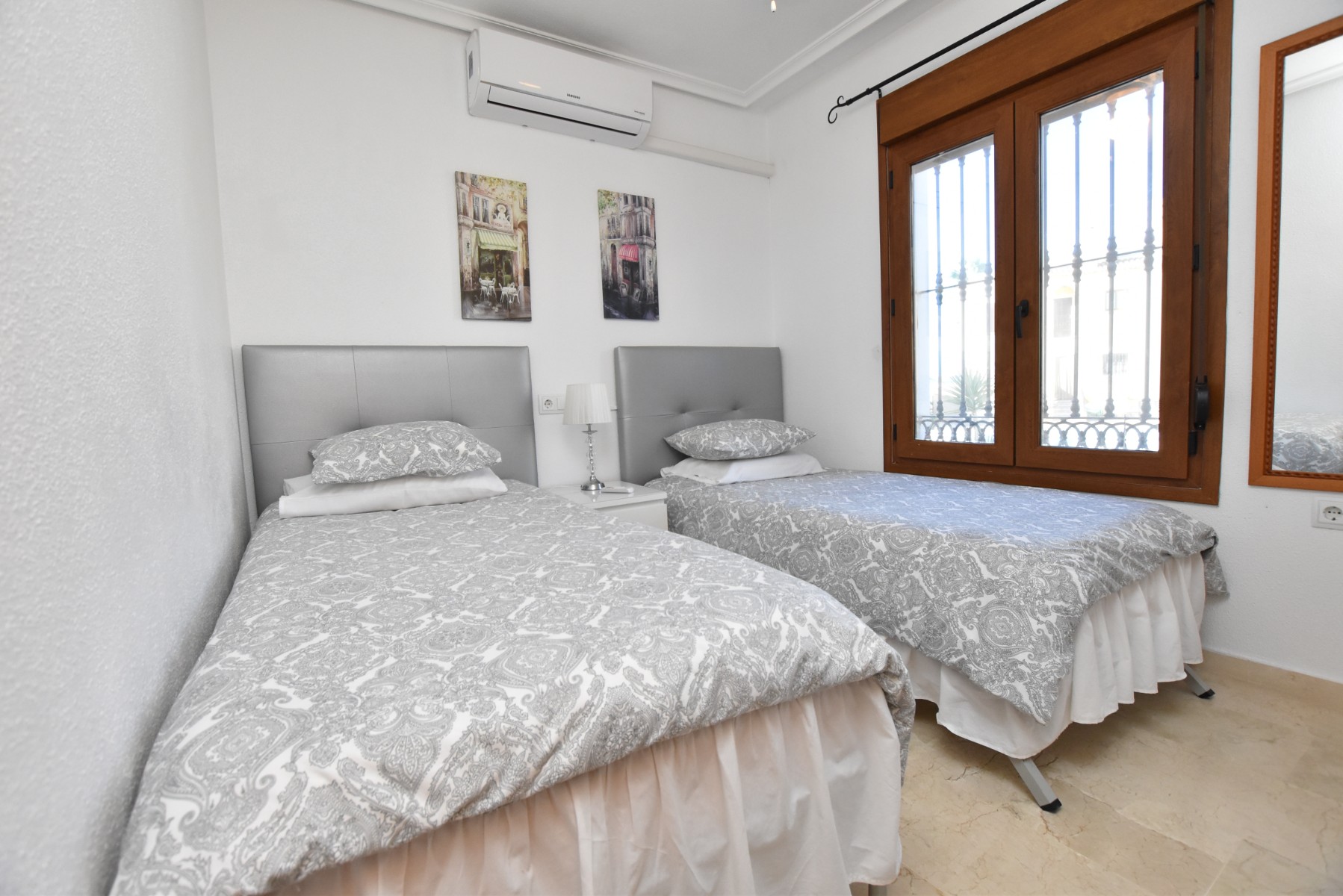 Bathroom in bungalow for sale in Algorfa