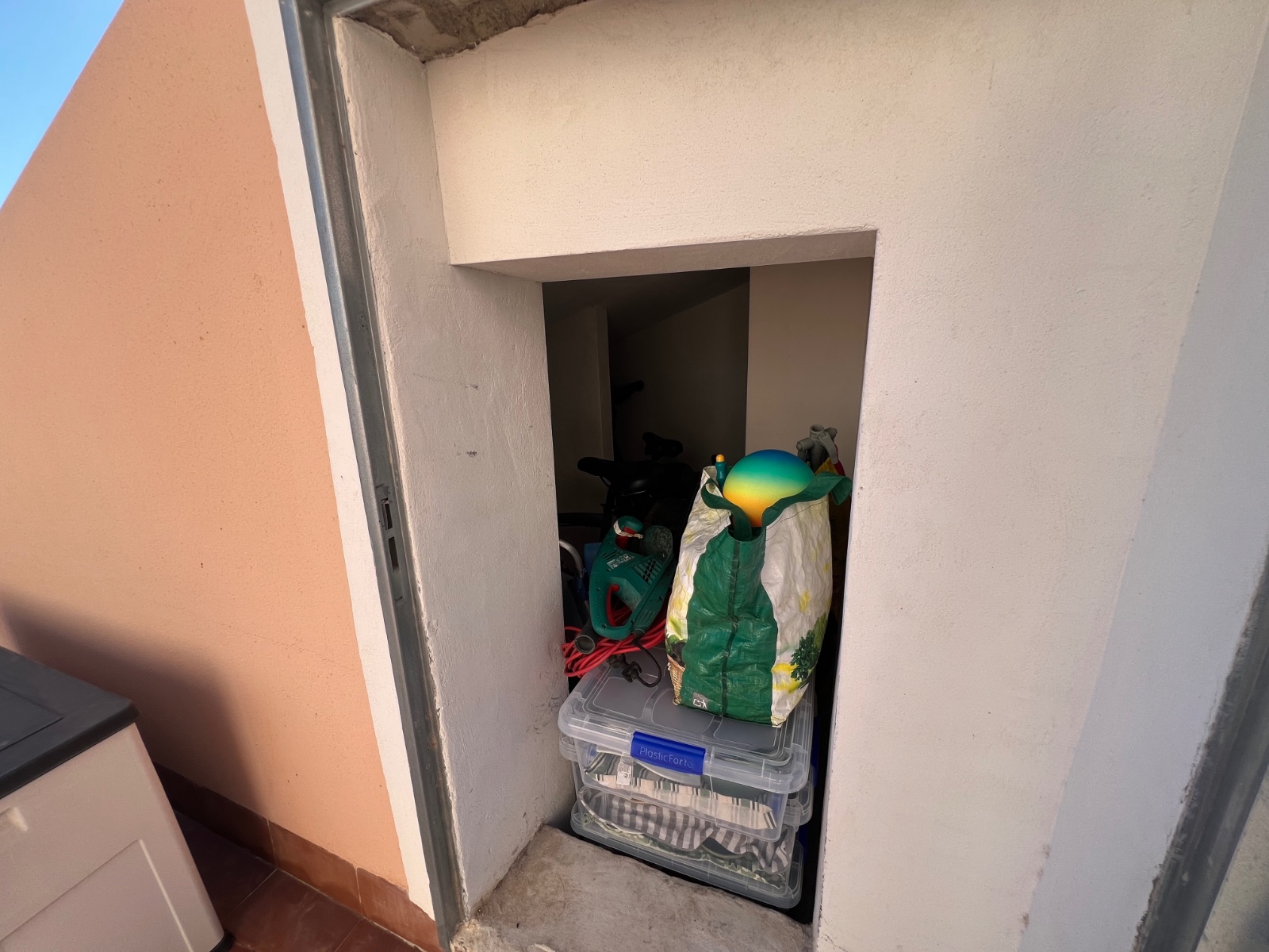 Master bedroom in bungalow for sale in Algorfa