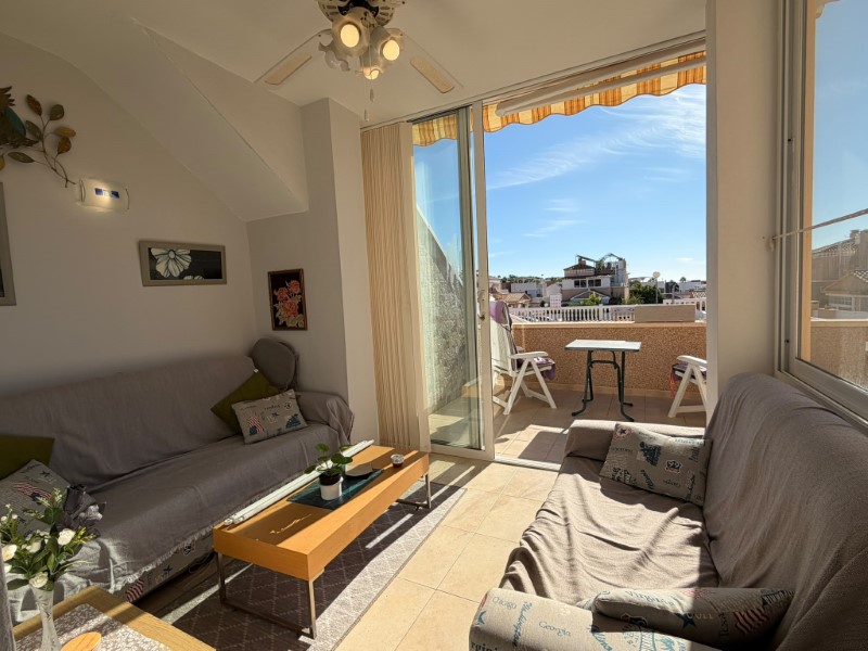 Terrace in apartment for sale in Torrevieja