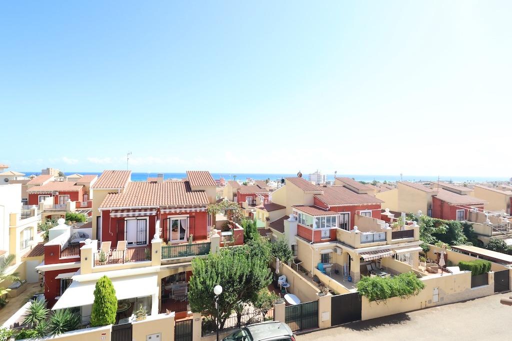 Bathroom in apartment for sale in Torrevieja