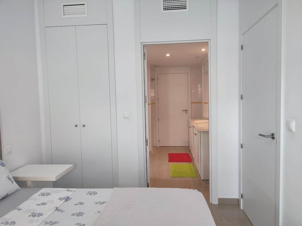 Bedroom in apartment for sale in Orihuela Costa