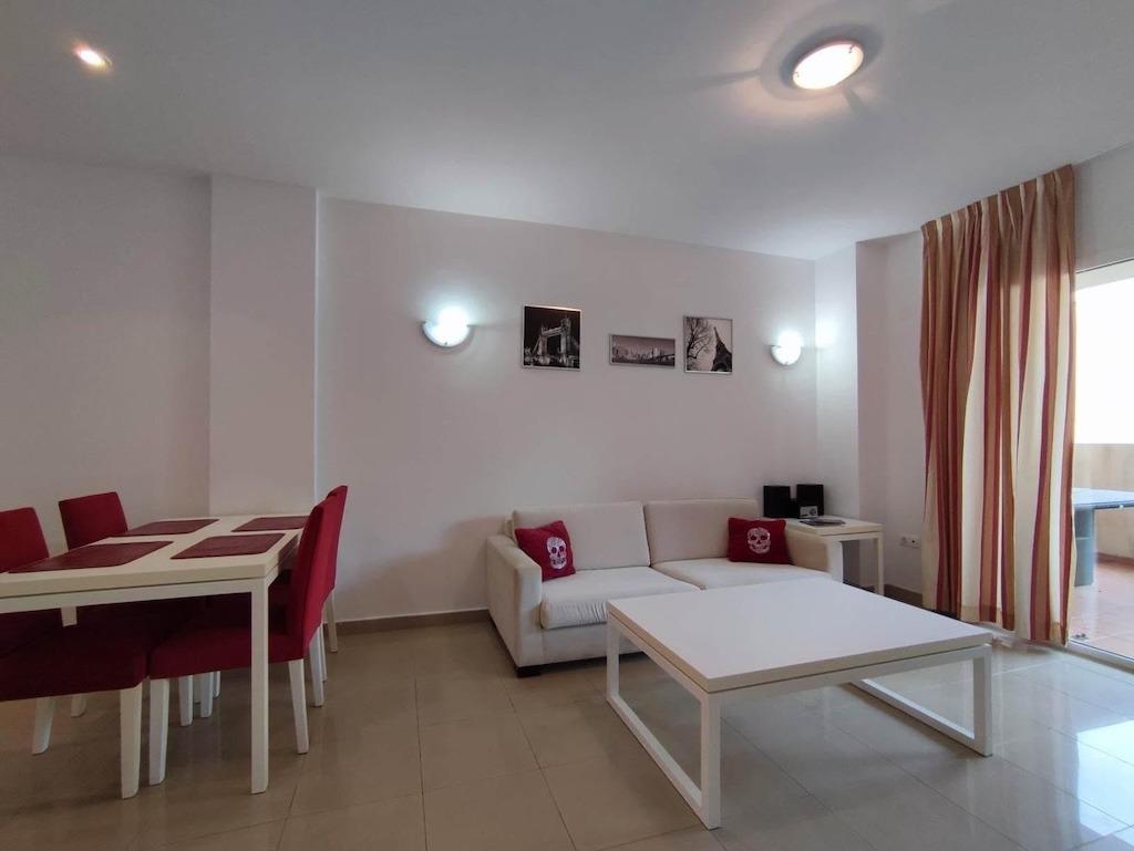Dining area in apartment for sale in Orihuela Costa