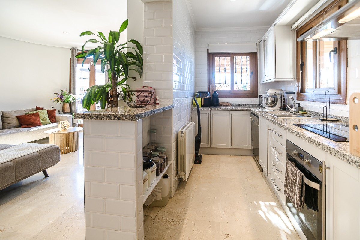 Living room in villa for sale in Algorfa