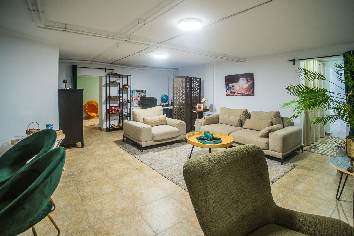 Living room in villa for sale in Algorfa