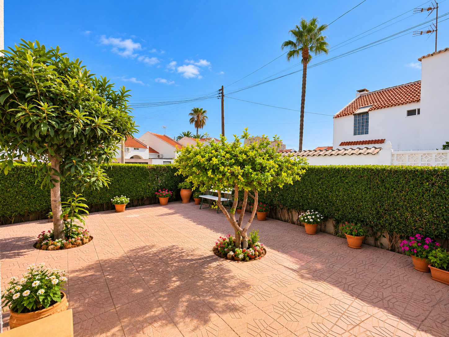 Garden in terraced for sale in Torrevieja