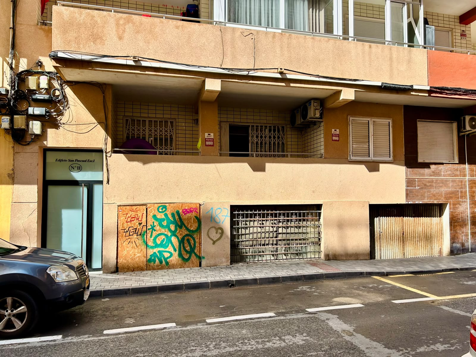 Terrace in apartment for sale in Torrevieja