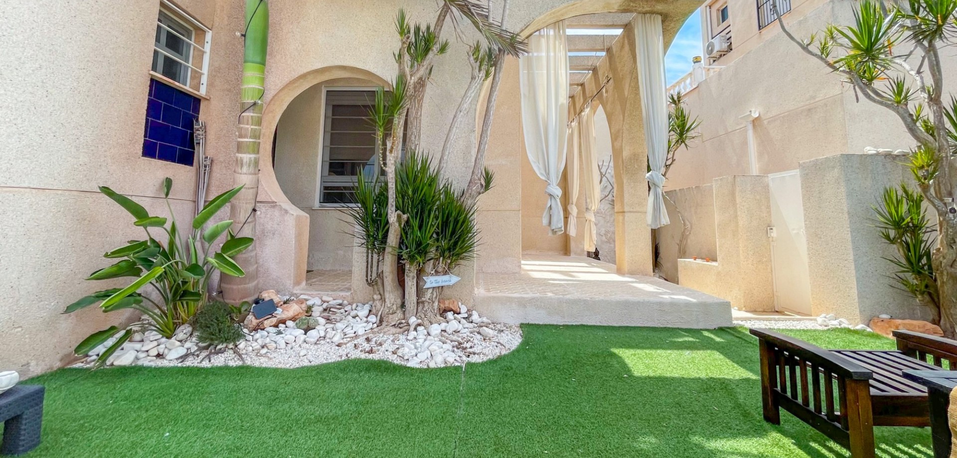 Dining area in terraced for sale in Torrevieja