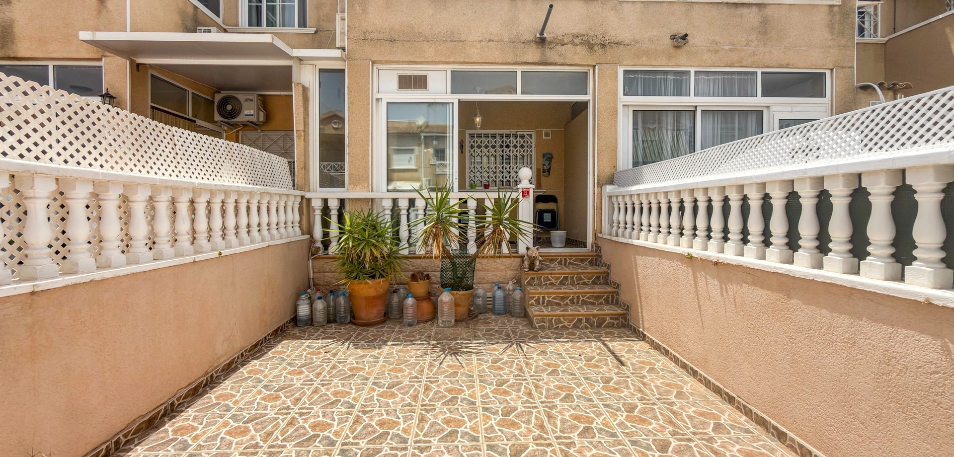 Pool area in terraced for sale in Torrevieja