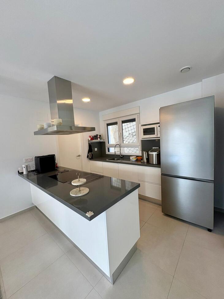 Terrace in villa for sale in Rojales