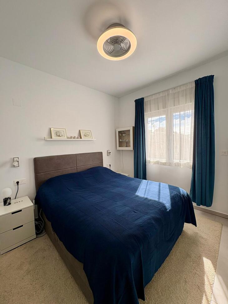 Bathroom in villa for sale in Rojales