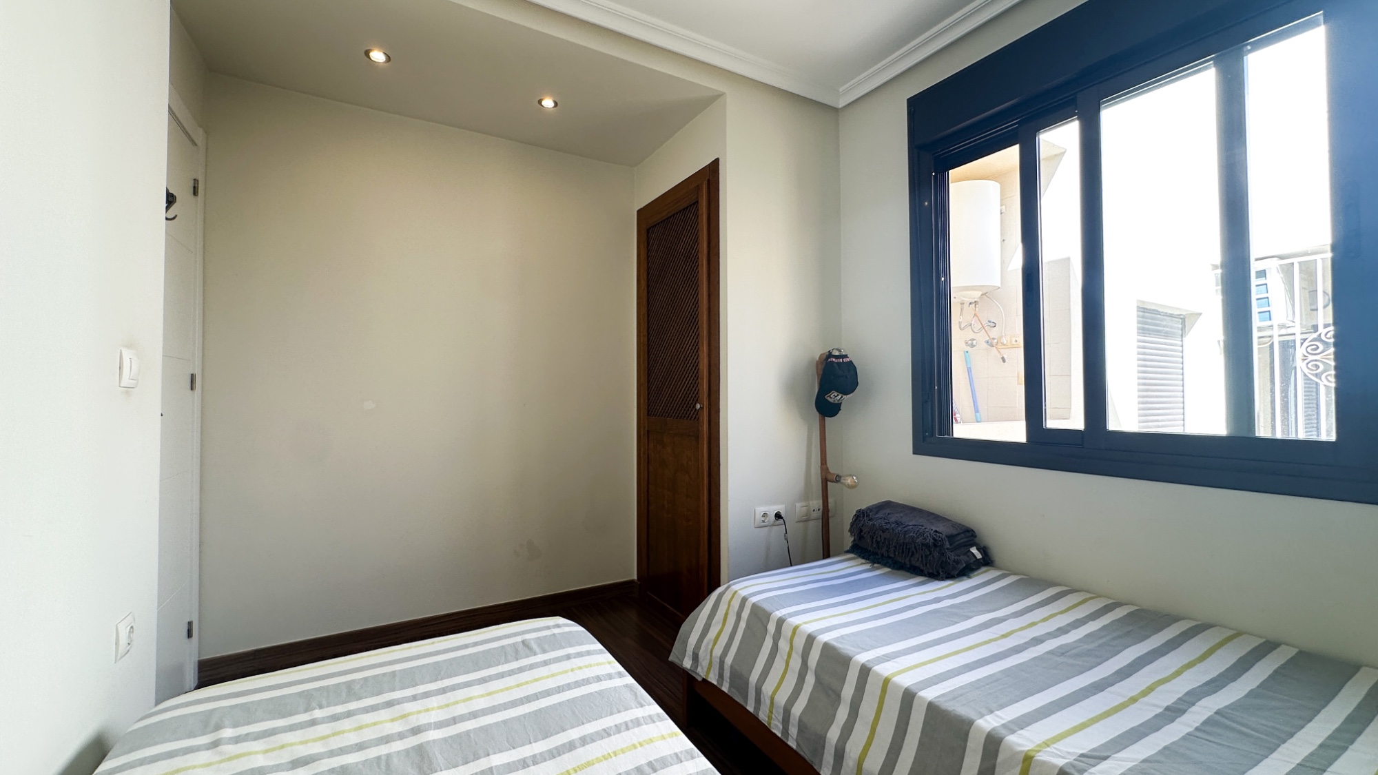 Master bedroom in bungalow for sale in Orihuela Costa