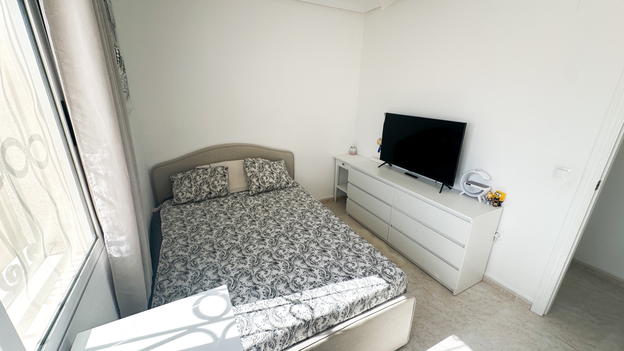 Bedroom in terraced for sale in Los Altos