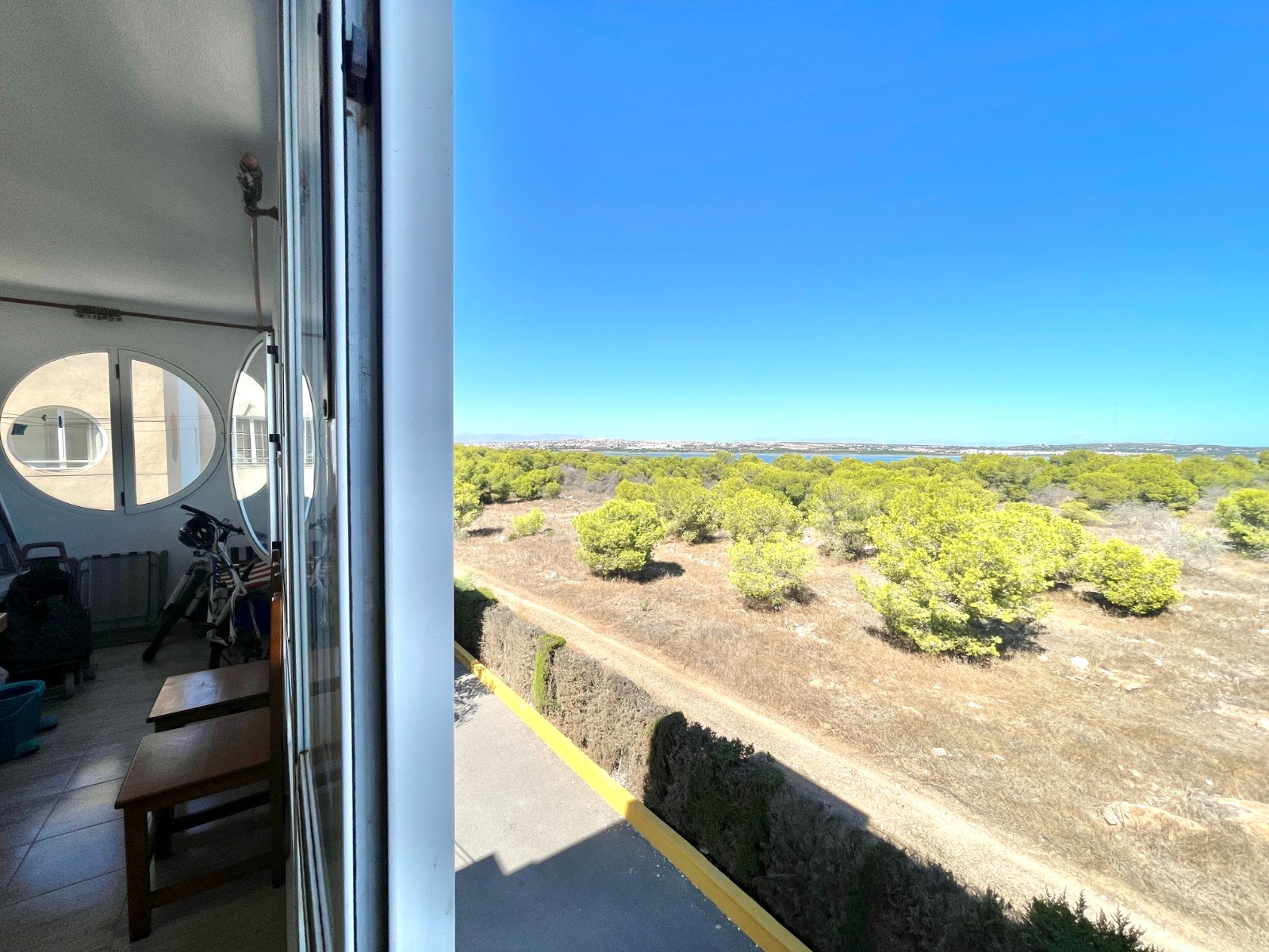 Bathroom in apartment for sale in La Siesta