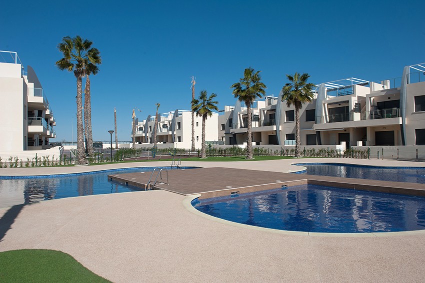 Garden in apartment for sale in Pilar de La Horadada