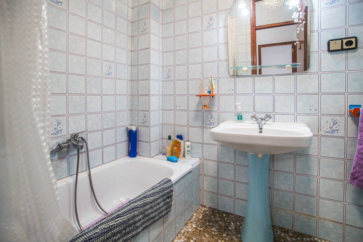 Dining area in villa for sale in Orihuela